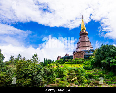 Pagode und Royal Garden auf der Oberseite der Doi Inthanon, Thailand Stockfoto