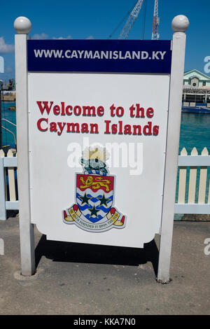 Waterfront und der Innenstadt von Georgetown auf Grand Cayman in der Cayman Islands. Stockfoto