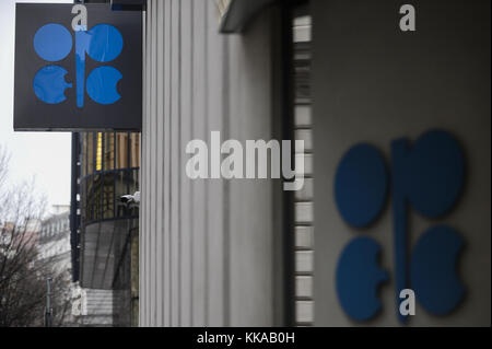 Wien, Wien, Österreich. November 2017. Das OPEC-Logo ist bei der Organisation der Erdöl exportierenden Länder zu sehen Credit: Omar Marques/SOPA/ZUMA Wire/Alamy Live News Stockfoto