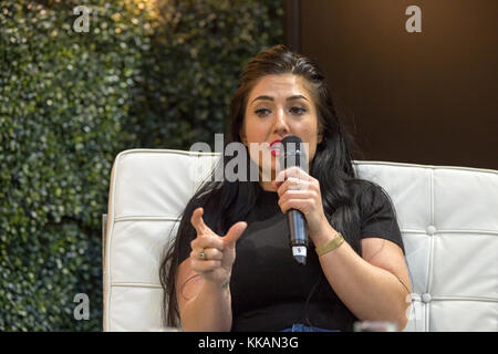 Birmingham, Großbritannien. 30. November 2017. stacie Stewart auf die Let's talk Essen couch sprechen über ihr Buch verlieren Gewicht gut Credit: Steven roe/alamy leben Nachrichten Stockfoto