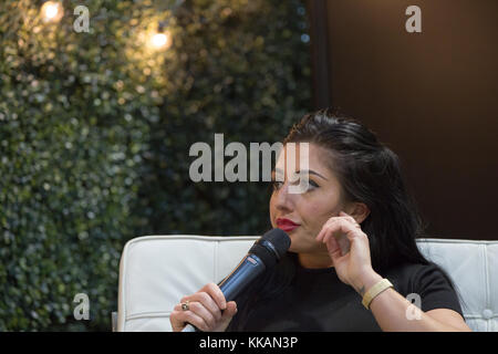 Birmingham, Großbritannien. 30. November 2017. stacie Stewart auf die Let's talk Essen couch sprechen über ihr Buch verlieren Gewicht gut Credit: Steven roe/alamy leben Nachrichten Stockfoto