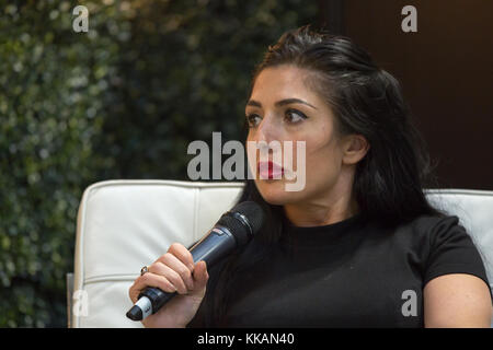 Birmingham, Großbritannien. 30. November 2017. stacie Stewart auf die Let's talk Essen couch sprechen über ihr Buch verlieren Gewicht gut Credit: Steven roe/alamy leben Nachrichten Stockfoto