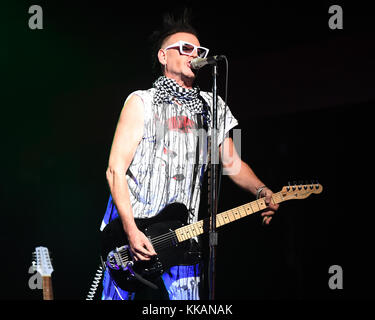 Fort Lauderdale FL, USA. Nov. 2017. Poptone tritt am 29. November 2017 in Fort Lauderdale, Florida, bei Revolution auf. : Credit: Mpi04/Media Punch/Alamy Live News Stockfoto