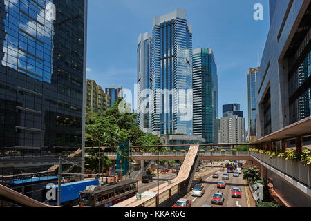Blick auf das Geschäftsviertel von Hennessy Road, Wan Chai, Hong Kong, China, Asien Stockfoto