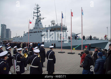 ORP Kormoran, Kormoran II Klasse minehunter, die neueste polnische Marine Schiff, während das Schiff Inbetriebnahme in Gdynia, Polen. 28. November 2017 © Wojcie Stockfoto