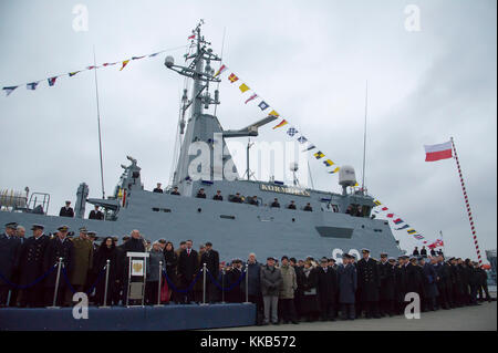 ORP Kormoran, Kormoran II Klasse minehunter, die neueste polnische Marine Schiff, während das Schiff Inbetriebnahme in Gdynia, Polen. 28. November 2017 © Wojcie Stockfoto