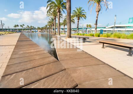 San Pedro, Los Angeles, Kalifornien, USA - 20. September 2017: Die fanfare Brunnen am Gateway Plaza im Hafen von Los Angeles entfernt. Stockfoto