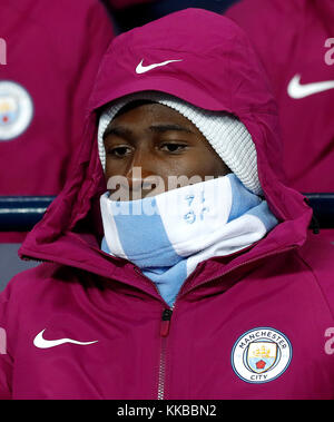 Von Manchester City Eliaquim Mangala vor der Premier League Match an der Etihad Stadium, Manchester. Stockfoto