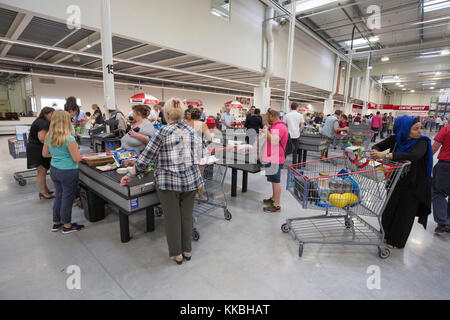 COSTCO GROSSHANDELSERÖFFNUNG FRANKREICH Stockfoto