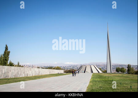 Jerewan, Armenien - 8. Oktober 2017: Zsitsernakaberd - das armenische Völkermord-Denkmal in Jerewan, Armenien. Baujahr 1967. Stockfoto