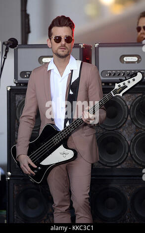 NEW YORK, NY - 14. OKTOBER: Jared Followill der Band Kings of Leon tritt am 14. Oktober 2016 in New York auf. Leute: Jared Followill Stockfoto