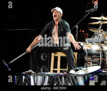 PHOENIX, Arizona: David Lee Roth von Van Halen tritt am 28. September 2015 im Ak-Chin Pavilion in Phoenix auf Stockfoto