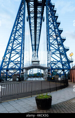 Die T-Stücke Transporter Bridge (1911) - DENKMALGESCHÜTZTE Brücke Stockfoto