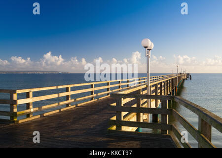 Abend auf dem Pier in Binz, Insel Rügen, Deutschland Stockfoto