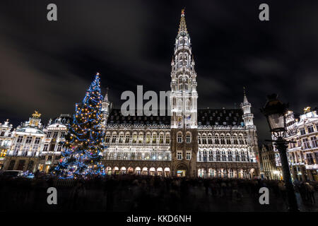 Grand Place in Brüssel zu Weihnachten Stockfoto