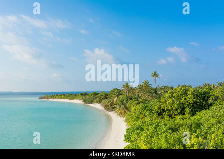 Tropisches Paradies Strand mit türkisblauen Stockfoto