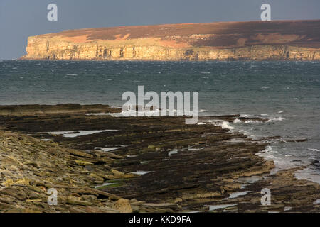 Dunnett Kopf ist eine Halbinsel in Caithness, an der Nordküste von Schottland. Es ist der nördlichste Punkt des Festlandes von Großbritannien. Stockfoto