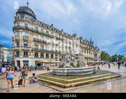 Frankreich, Hérault, Montpellier, Drei Grazien Brunnen auf dem Place de la Comédie Stockfoto