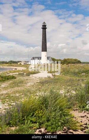 Lösen Leuchtturm gegen blauen Himmel, Insel Saaremaa, Estland Stockfoto