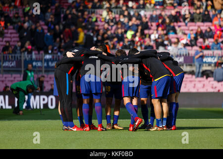 Barcelona, Spanien. Dezember 2017. FC Barcelona Team vor dem Spiel der La Liga zwischen FC Barcelona und RC Celta im Camp Nou. Credit: Joan Gosa Badia/Alamy Live News Stockfoto