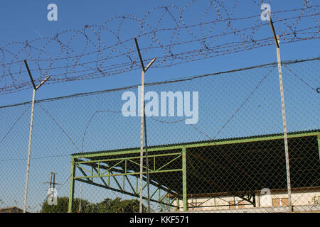 Florenz, Italien. 4. Dezember, 2017. US-Militärbasis. Florenz. Italien wird schnell zu einem der mächtigen militärischen Partner für USA Credit: Lorenzo codacci/Alamy leben Nachrichten Stockfoto