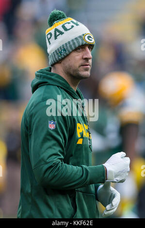 Dezember 3, 2017: Green Bay Packers Quarterback Aaron Rodgers Nach dem NFL Football Spiel zwischen der Tampa Bay Buccaneers und den Green Bay Packers in Lambeau Field in Green Bay, WI. Verpacker besiegten die Buccaneers in überstunden 26-20. John Fisher/CSM Stockfoto