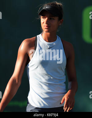 Plantation, Florida, USA. 06 Dez, 2017. Whitney OSUIGWE (USA) während der 2017 Orange Bowl internationalen Tennismeisterschaften Vorausscheidungen der Mädchen unter 18 Jahren, an der Frank Veltri Tennis Center in Plantation, Florida, USA gespielt. Mario Houben/CSM/Alamy leben Nachrichten Stockfoto