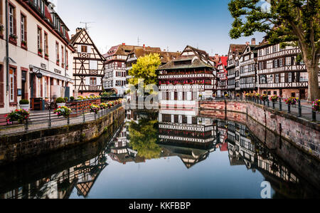 Atemberaubende Aussicht von Straßburg in Frankreich im Sommer Stockfoto