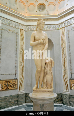 Italien, Rom, Kapitolinische Museen, Musei Capitolini, Palazzo Nuovo, Statue der Aphrodite, auch bekannt als Capitoline Venus, römische Skulptur (2. Jahrhundert n. Chr.) Stockfoto