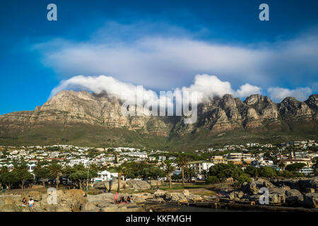 Twelve Apostles, Camps Bay, Kapstadt, Südafrika Stockfoto