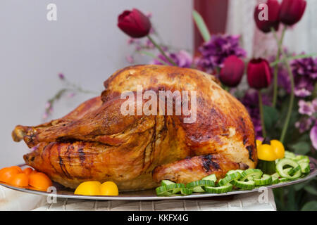 Freigebige thanksgiving Tisch voller appetitliches Essen Stockfoto