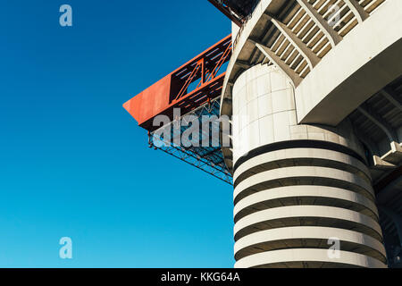 Mailand, Italien - 30.November 2017: San Siro in Mailand, Italien ist ein Fußball Stadion (Kapazität 80,018), in dem sowohl AC Mailand und Inter Mailand Stockfoto