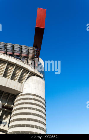 Mailand, Italien - 30.November 2017: San Siro in Mailand, Italien ist ein Fußball Stadion (Kapazität 80,018), in dem sowohl AC Mailand und Inter Mailand Stockfoto