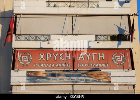 Athen, Griechenland - November 4, 2017: lokale Sitz der griechischen Rechtsextremen Partei Golden Dawn (Chrysi Avgi), für seine ultranationalistischen Positionen bekannt Stockfoto