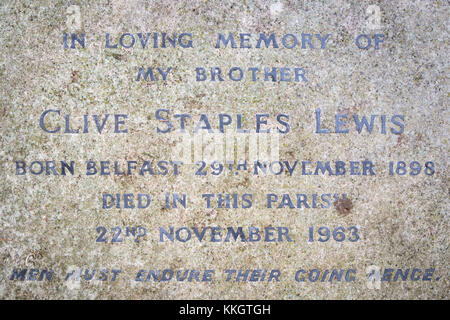 Grab von CS Lewis und Bruder WH Lewis, Heilige Dreifaltigkeit Kirche Friedhof, Oxford, England, Großbritannien Stockfoto