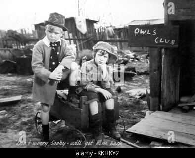 Jackie Cooper und Robert Coogan spielen 1931 die Hauptrollen in dem Film Skippy, einem klassischen amerikanischen Comedy-Drama über Kindheitserlebnisse und Freundschaft. Stockfoto
