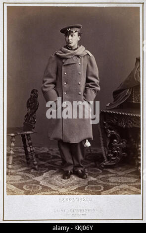 Dieses Porträt zeigt Nikolaus Alexandrowitsch von Russland, den zukünftigen Zaren Nikolaus II. Geboren 1868, wurde er der letzte Kaiser Russlands und spielte eine Schlüsselrolle in den letzten Jahren als Monarchie des Landes. Stockfoto