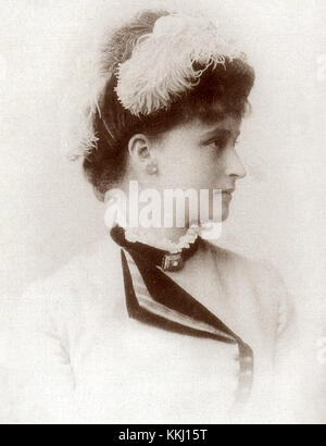 Großherzogin Ella, geboren 1864 Prinzessin Elisabeth von Hessen und am Rhein, war die Schwester von Zarina Alexandra Romanov. Nachdem sie 1884 Großherzog Sergej Alexandrowitsch von Russland geheiratet hatte, konvertierte sie zur Russisch-Orthodoxie. Nach der Ermordung ihres Mannes im Jahr 1905 gründete sie das Kloster der Heiligen Martha und Maria in Moskau und widmete sich der karitativen Arbeit. Sie wurde 1918 von den Bolschewisten hingerichtet und 1992 als heilige heilig gesprochen. Stockfoto