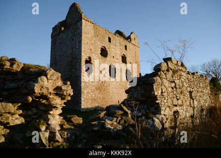 Die Ruinen von Newark Castle in den schottischen Borders Stockfoto