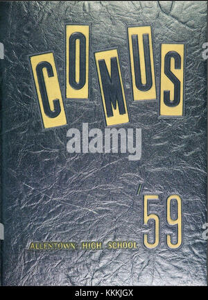 Das Allentown High School Class Jahrbuch 1959 erfasst die Schüler und Lehrkräfte der High School in Allentown, Pennsylvania. Dieses Jahrbuch dient als historische Momentaufnahme der Schulgemeinde in den späten 1950er Jahren Stockfoto