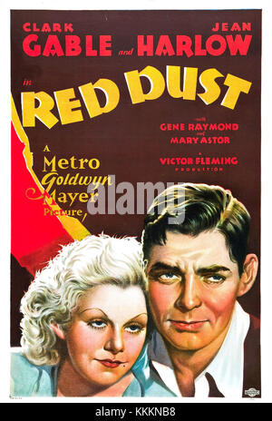 Dies ist ein Werbeplakat für den Film *Red Dust* aus dem Jahr 1932, ein klassisches Hollywood-Drama von Victor Fleming mit Clark Gable und Jean Harlow. Der Film ist bekannt für seine romantische und gewagte Darstellung des Lebens auf einer tropischen Plantage. Stockfoto