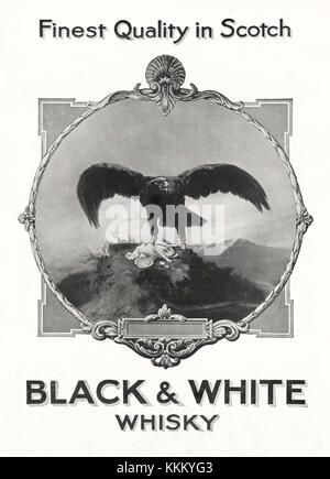 UK's Magazine Buchanan 1922 'Black & White' Whisky Anzeige Stockfoto