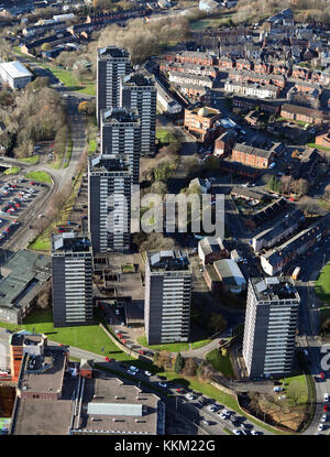 Luftaufnahme von Rochdale 7 tower Blocks, Großbritannien Stockfoto