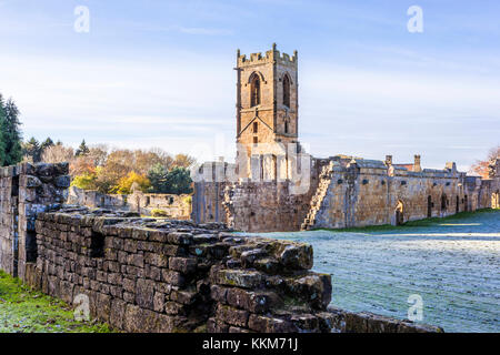 Eine frostige Herbst morgen bei den Ruinen von Mount Grace Priory, Osten Harlsey, North Yorkshire UK Stockfoto