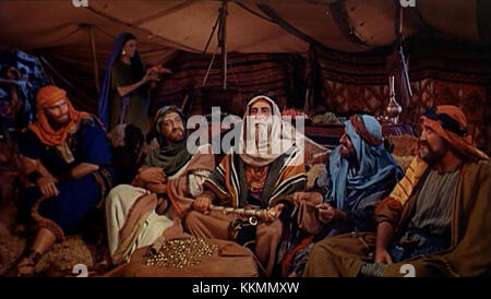 Der Trailer zu The Ten Commandments (1956) von Cecil B. DeMille zeigt die epische Geschichte von Moses und dem Exodus. Der Film ist bekannt für seine große Größe, dramatische Spezialeffekte und seine Darstellung biblischer Ereignisse. Stockfoto