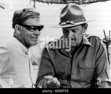 The Wild Bunch, Regie von Sam Peckinpah mit William Holden, ist ein bahnbrechender Western-Film aus dem Jahr 1969, der für seine Gewalt und seinen Kinostil bekannt ist. Stockfoto