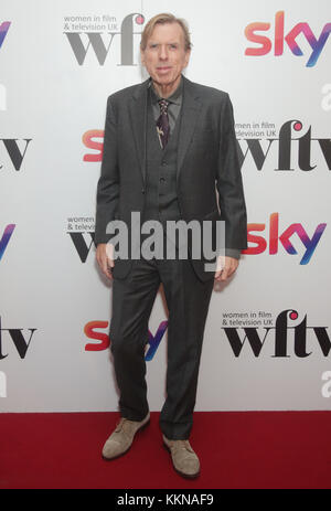 Timothy Spall kommt bei den Women in Film & TV Awards im Londoner Hilton Park Lane Hotel in London an. Stockfoto