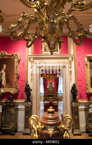 Großbritannien, England, London, ein Raum im Inneren des Wallace Collection Museums & Kunstgalerie Stockfoto