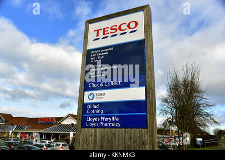 Tesco Supermarkt, Barry, South Wales, Großbritannien Stockfoto