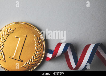 Gold erste Platzsieger Medaille. Erfolg Leistung Konzept Stockfoto